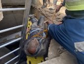 راحوا يدفنوا ميت فانهارت عليهم المقبرة.. والحماية المدنية تتدخل لإنقاذهم