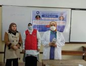 تطعيم 3500 مواطن ضد فيروس كورونا بمحافظة دمياط 