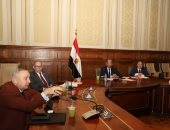 "صحة الشيوخ" تطالب بالتصدى لإعلانات الأدوية على السوشيال ميديا ووسائل الإعلام