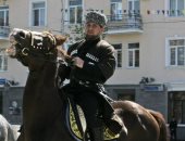 يقدر ثمنه بـ 18 ألف دولار.. حصان رئيس الشيشان أول ضحايا العقوبات الغربية
