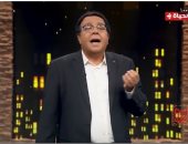 شاهد.. أحمد آدم يغنى "استر يا ساتر ع الولاد من السناتر"