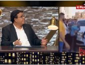 أحمد آدم ساخرا من استقبال معلم بالسيارات والورود: دي دخلة وزير