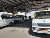 محافظ جنوب سيناء يشيد بأعمال تطوير موقف سيارات الأجرة برأس سدر 