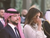دموع الملكة رانيا تشعل مواقع التواصل.. صور جديدة لزفاف الأميرة إيمان