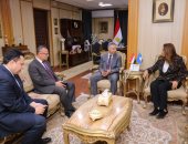 محافظ دمياط تستقبل رئيس "التعاون" للبترول لبحث إنشاء محطات وقود وغاز متكاملة