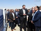 رئيس الوزراء يفتتح المنطقة اللوجستية لمرسيدس بنز بـ"اقتصادية قناة السويس"