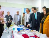 تقديم الرعاية الطبية لـ1004 حالات بقافلة جامعة طنطا في مركز المحلة