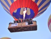 سماء الأقصر تشهد استمتاع 1100 سائح على متن 48 رحلة بالون طائر.. صور