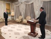 الرئيس التونسى قيس سعيد يشهد أداء اليمين لوزير الداخلية الجديد كمال الفقى