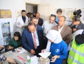 قافلة تنموية طبية لأهالى قرية تونس بسوهاج والكشف على 1035 مواطنا بالمجان