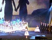 كورال أطفال دار الأوبرا يقدم فقرة فنية خلال احتفالية يوم المرأة المصرية