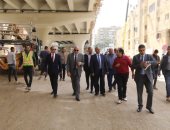 محافظ الجيزة يتفقد مشروعات الرصف بأحياء الهرم والطالبية
