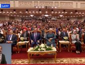 الرئيس السيسي يشاهد الفيلم التسجيلى "كلام من القلب" عن تضحيات المرأة المصرية