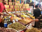 انتعاش أسواق المخللات بالإسكندرية فى رمضان..صور