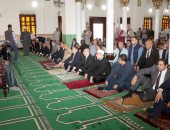 وزير الأوقاف ومحافظ بنى سويف يؤديان صلاة الجمعة بمسجد عمر بن عبدالعزيز