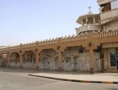 تجديد مسجد عمره 13 قرنا بأحجار السروات في السعودية 