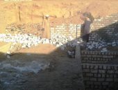 إزالة حالة تعد ورفع إشغالات وصيانة الإنارة ضمن جهود الوحدات المحلية بأسوان