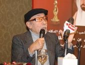 محمد نبيل يعلن وفاة والده المخرج المسرحي نبيل منيب