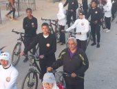 طلاب من أجل مصر  بجامعة الوادى الجديد تنفذ مسيرة دراجات تحت شعار "صحتنا تهمنا"