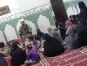 "القومى للمرأة" يواصل تنظيم جلسات الدوار داخل 17 قرية لـ"حياة كريمة" بأسوان