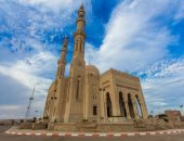 "مسجد بدر".. تحفة معمارية فوق ربوة مرتفعة بمدينة أسوان.. صور