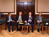 وزير السياحة يشرح استراتيجية عمل الوزارة خلال الإفطار السنوى لجمعية الكُتاب السياحيين