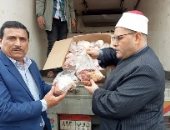 أوقاف بورسعيد تُسلم التضامن طن لحم و2000 شنطة رمضانية للفقراء.. صور