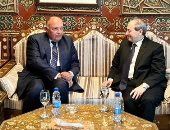 وزير خارجية سوريا يصل القاهرة للقاء سامح شكرى