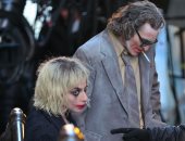 شاهد الجوكر وهارلى كوين خلال تصوير فيلم Joker: Folie à Deux