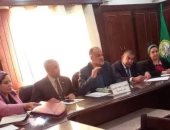 وكيل "تعليم الإسماعيلية" يبحث الاستعدادات لامتحانات الفصل الدراسى الثانى