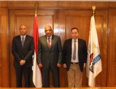  ‬ توقيع اتفاق تسوية بين شركة "النيل لحليج الأقطان" والقابضة للتشييد والتعمير