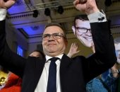 زعيم الائتلاف الوطني الفنلندي يعلن فوز حزبه بالانتخابات التشريعية.. صور