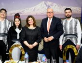 وزيرة الهجرة تشارك فى حفل إفطار مع رموز الجالية الأرمينية فى مصر