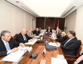 وزير الإسكان يعتمد القوائم المالية والحسابات الختامية للشركة القابضة