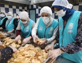 تدريب 90 سيدة على إدارة وتشغيل المطابخ وإعداد الولائم وتوزيع 150وجبة يوميًا بكفر الشيخ