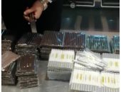 جمارك مطار القاهرة تضبط راكبا بحوزته مخدر الحشيش وخنجر وطلقة نارية