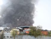 ألمانيا تناشد سكان مدينة هامبورج بغلق النوافذ بسبب سحابة من الدخان السام