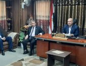 وكيل"التعليم بدمياط"يتابع الاستعدادات لامتحانات الفصل الدراسي الثاني