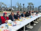 رئيس جامعة المنصورة الجديدة يشارك اتحاد طلاب الجامعة الإفطار للعام الثانى