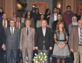 رئيس جامعة الإسكندرية يشهد حفل توزيع جوائز مهرجان الكورال والغناء الفردى