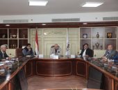 محافظ بنى سويف يعقد اجتماعا لمراجعة الترتيبات النهائية لموسم توريد القمح