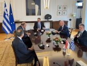 وزير الخارجية ينقل رسالة من الرئيس السيسى لرئيس وزراء اليونان
