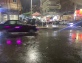 هطول أمطار بغزارة على مناطق شمال سيناء الساحلية