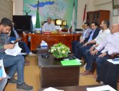 رئيس "مياه الفيوم" يتابع الموقف التنفيذي لمشروعات "حياة كريمة"