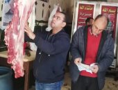 9 محاضر فى حملة تفتيش على محلات بيع الأغذية بمركز نبروه بالدقهلية
