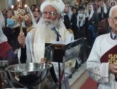 كنائس الإسكندرية تحتفل بخميس العهد مع صلاة "اللقان"