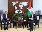 سفير مصر فى رام الله يسلم رئيس وزراء فلسطين دعوة رسمية لزيارة القاهرة