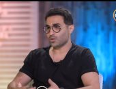 الليلة.. الفنان أحمد فهمى ضيف برنامج مساء دى إم سى