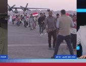 عائد من السودان لـ"إكسترا نيوز": بمجرد صعودنا الطائرة شعرنا بعظمة مصر.. فيديو