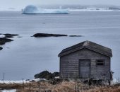 لوحات من سحر الطبيعة.. الجبل الجليدى فى كندا يبهر العالم